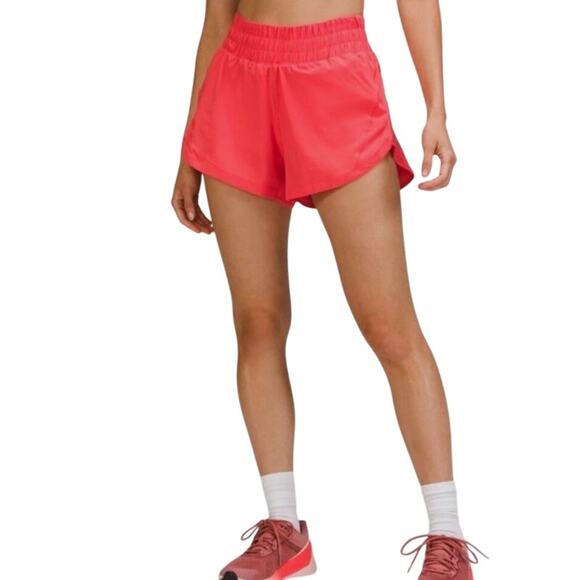 Lululemon Women’s Track That High Rise Lined Shorts in Pink size 6 - Picture 1 of 10